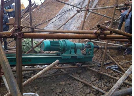 22kw 90 درجة الروتاري دق خوازيق آلة حماية المنحدر المحمولة