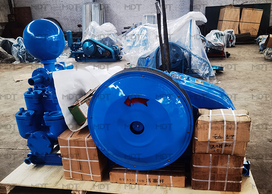 37KW مضخة الطين المحمولة الثلاثية مضخة الطين النفط لجهاز الحفر